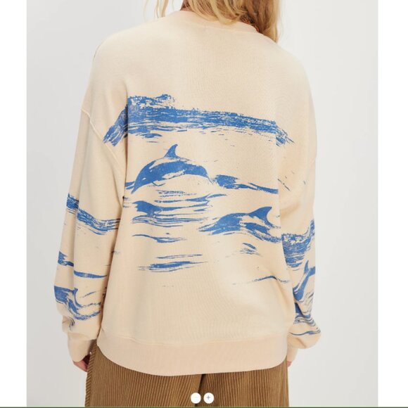 Free People x Daydreamer Dolphin Oversized Sweatshirt Size SMALL - Picture 2 of 2